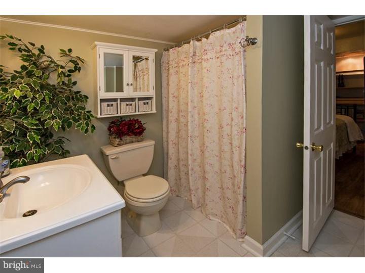 27 Ludlow Road Yardley, PA 19067 - Photo 22 of 25 Bathroom