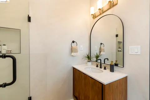 $1,195,000 | 1325 Henry Street, Berkeley, CA 94709