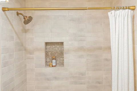 $1,195,000 | 1325 Henry Street, Berkeley, CA 94709