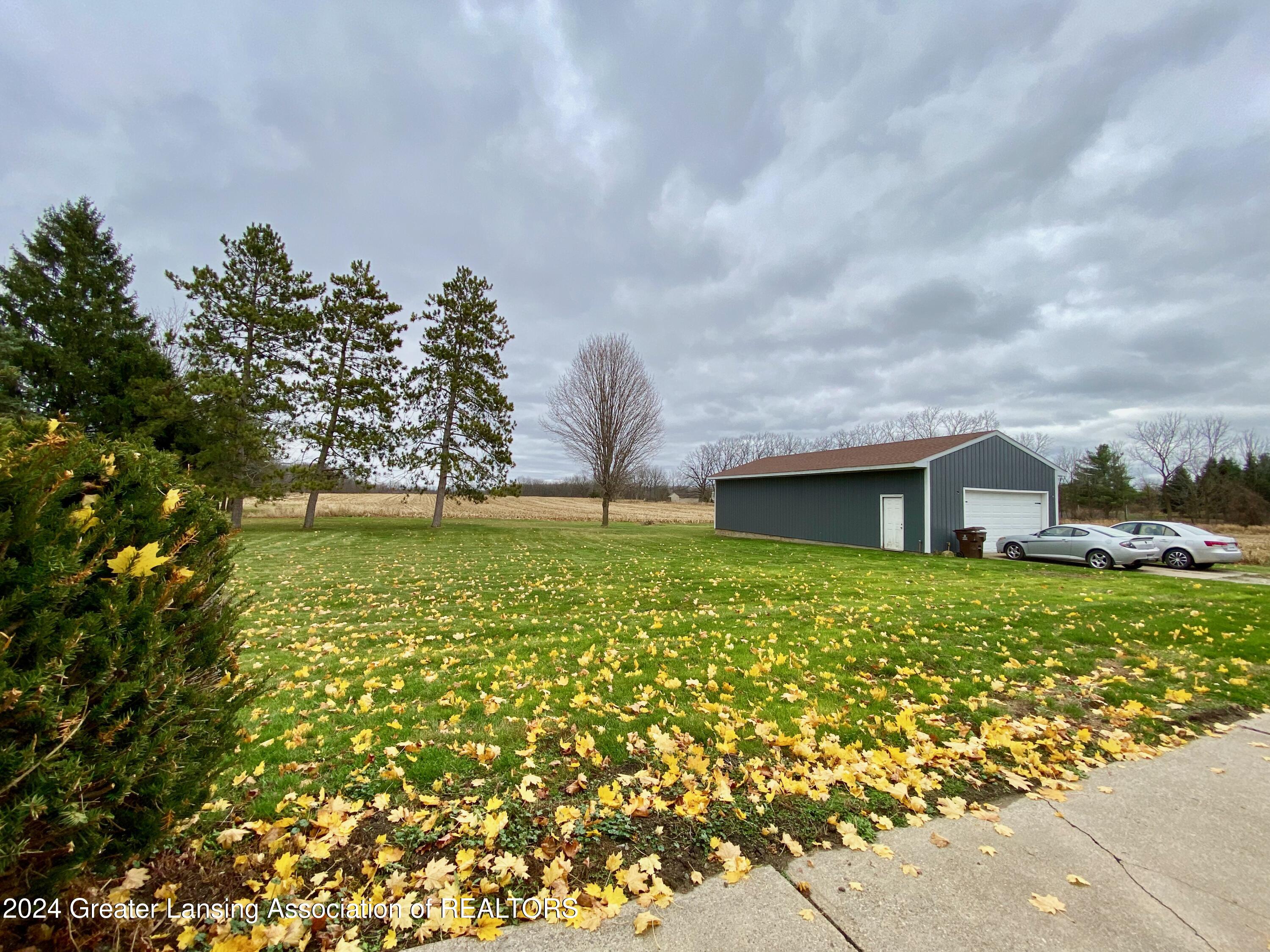 15321 Airport Road Lansing, MI 48906 - Photo 36 of 38 IMG_4028