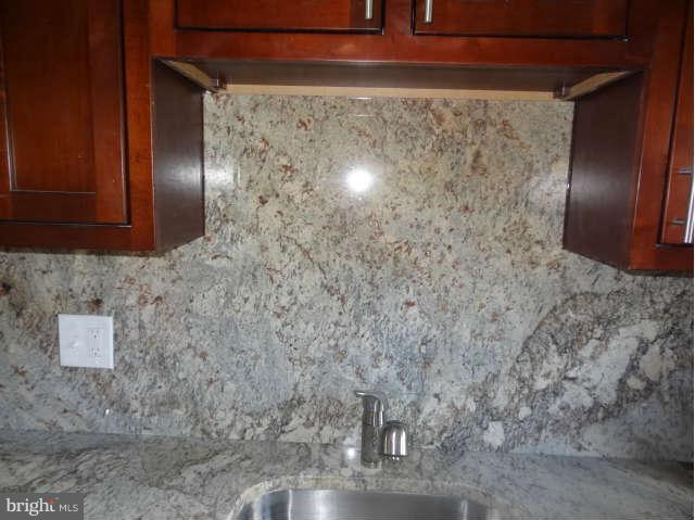 4031 Grantley Road Baltimore, MD 21215 - Photo 15 of 29 Kitchen