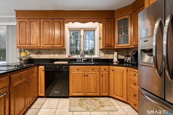 $4,500 | 10 Candlewood Lane, Farmington, CT 06032