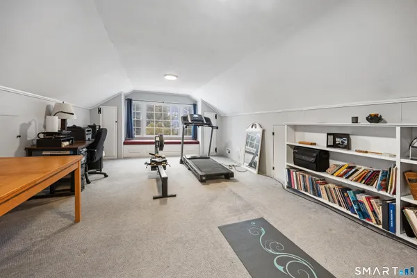 $4,500 | 10 Candlewood Lane, Farmington, CT 06032