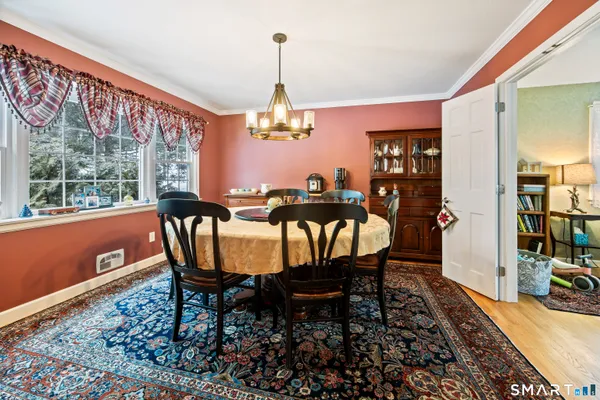 $4,500 | 10 Candlewood Lane, Farmington, CT 06032