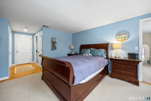 $4,500 | 10 Candlewood Lane, Farmington, CT 06032