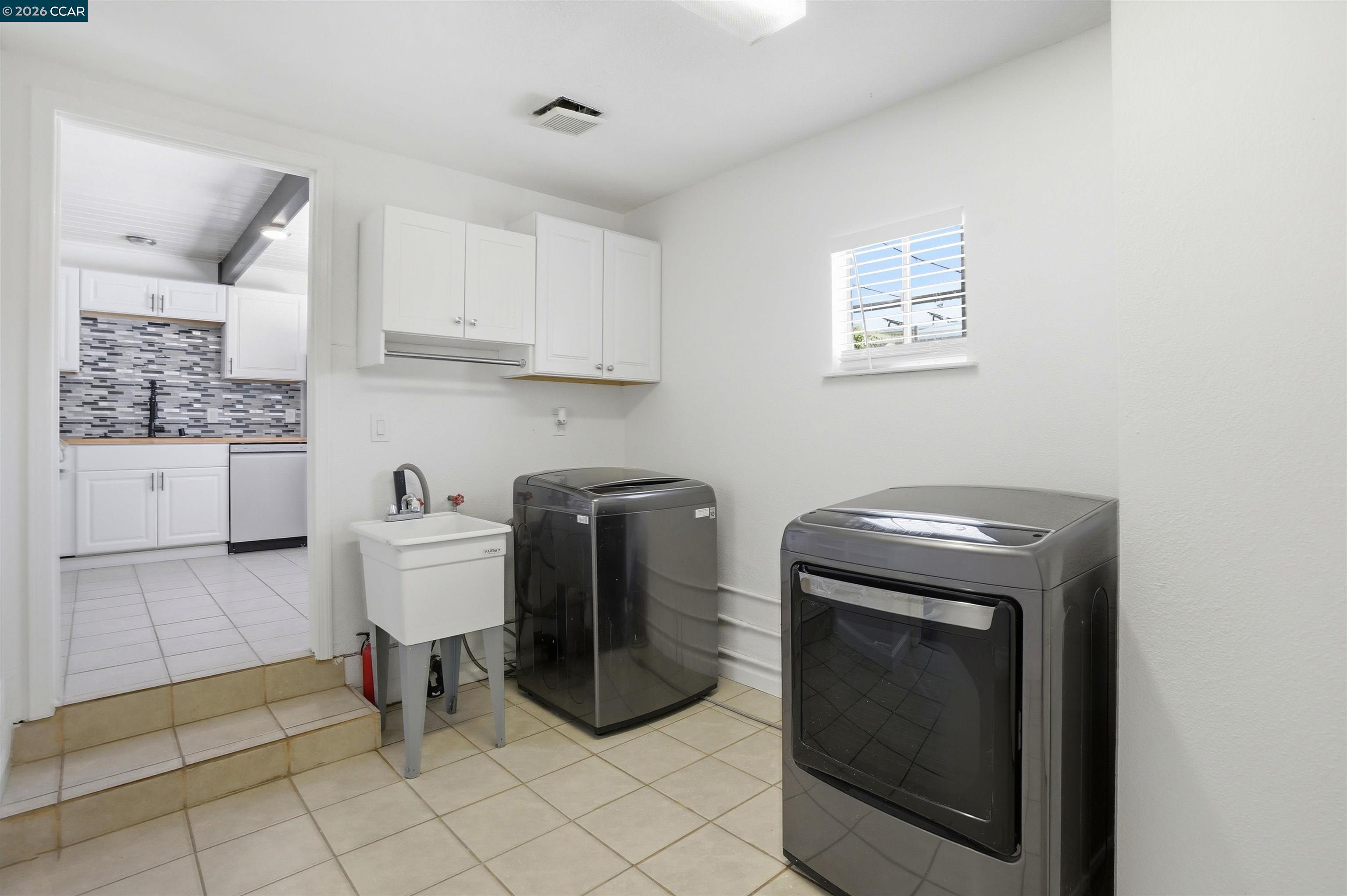 2828 Hilltop Road Concord, CA 94520 - Photo 26 of 32