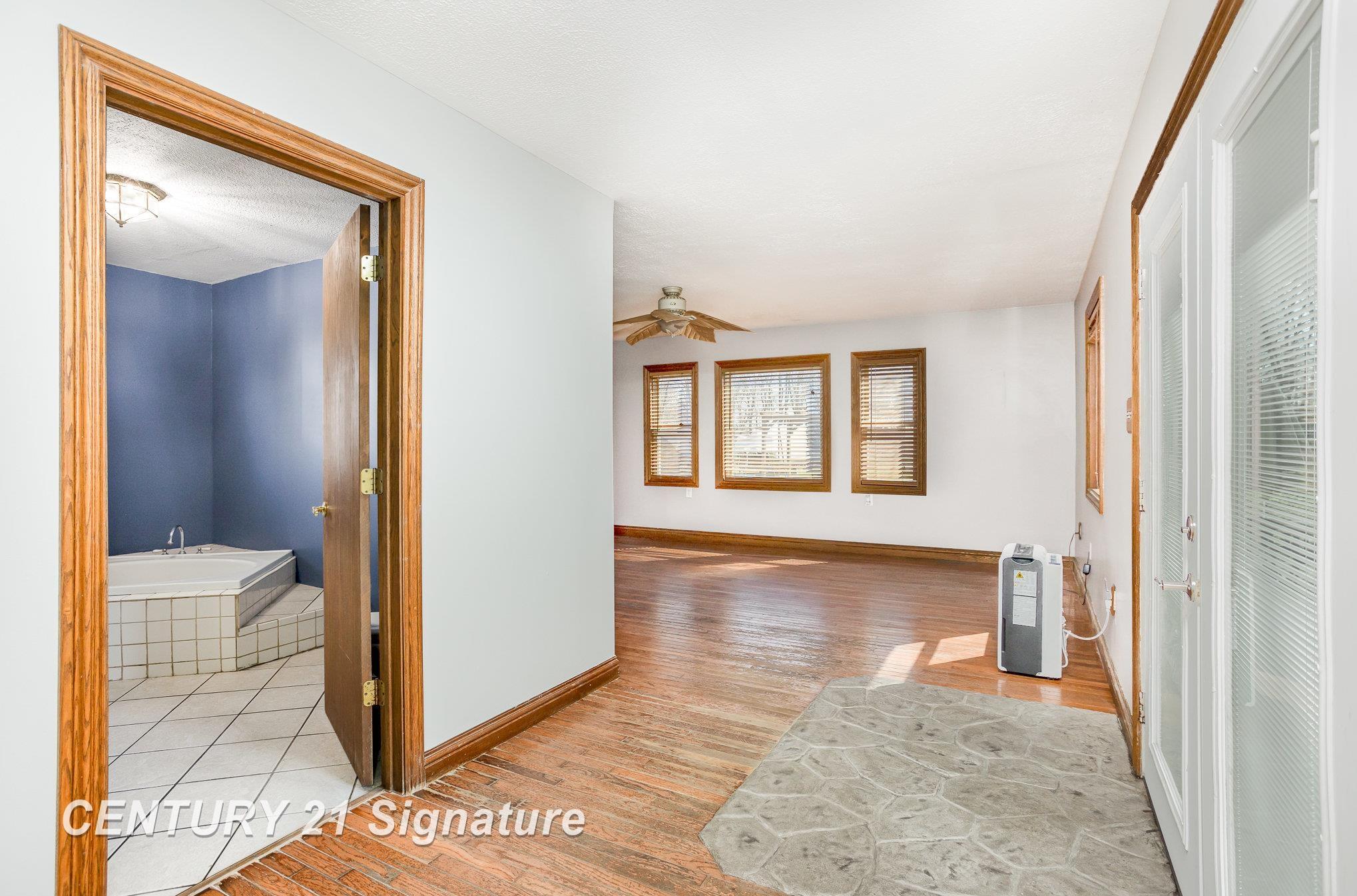 9075 E Road Burt, MI 48417 - Photo 11 of 42