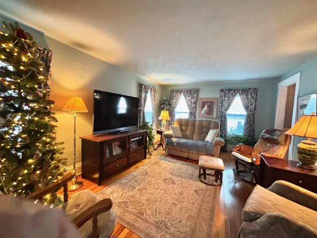 $429,000 | 48 Church Street, Chesterfield, NH 03462