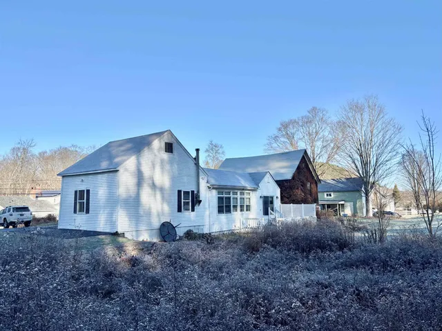 $429,000 | 48 Church Street, Chesterfield, NH 03462