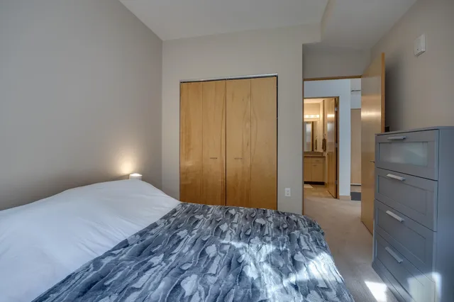 $1,900 | 309 West Washington Avenue, Madison, WI 53703