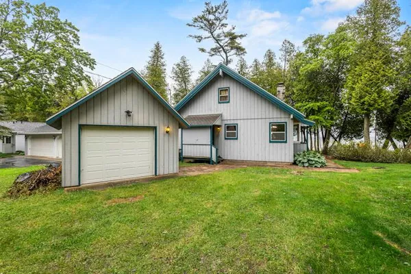 $825,000 | 6604 Highway 57, Baileys Harbor, WI 54202