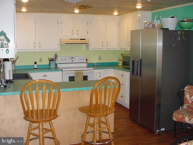 2465 Locke's Mill Road Berryville, VA 22611 - Photo 8 of 31 Kitchen