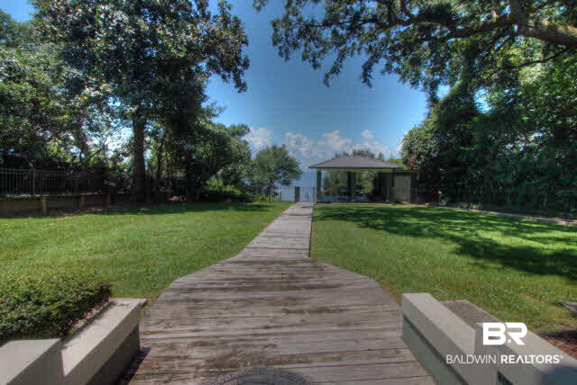 22585 Main Street Fairhope, AL 36532 - Photo 21 of 30 backyard