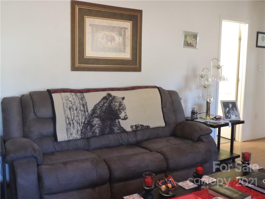 1014 Oates Road Bessemer City, NC 28016 - Photo 7 of 18 Gallery Image 7
