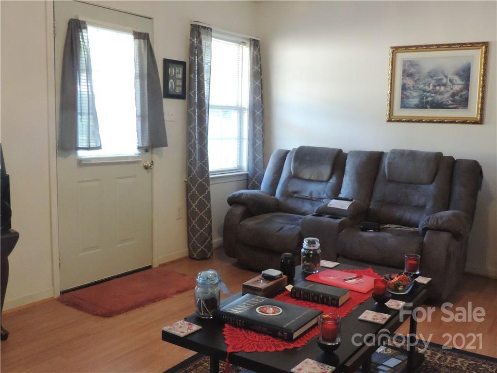 1014 Oates Road Bessemer City, NC 28016 - Photo 9 of 18 Gallery Image 9