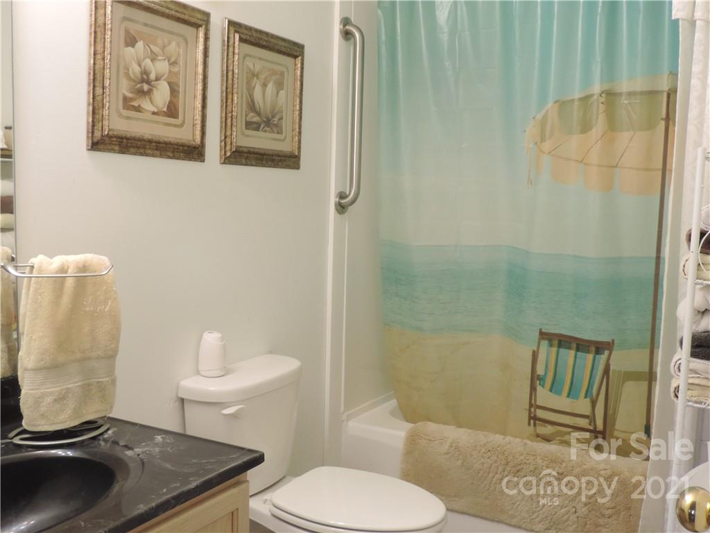 1014 Oates Road Bessemer City, NC 28016 - Photo 10 of 18 Gallery Image 10