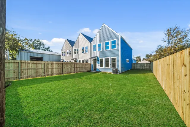 $395,000 | 3424 Elser Street, Houston, TX 77009