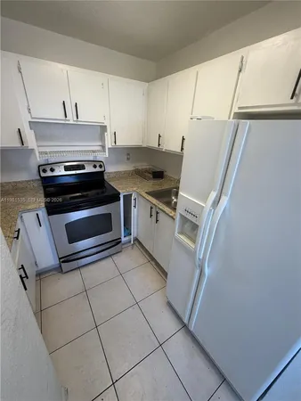 $1,850 | 5702 West 26th Avenue, Unit 5702, Hialeah, FL 33016