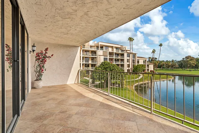 $3,950 | 910 Island Drive, Unit 211, Rancho Mirage, CA 92270