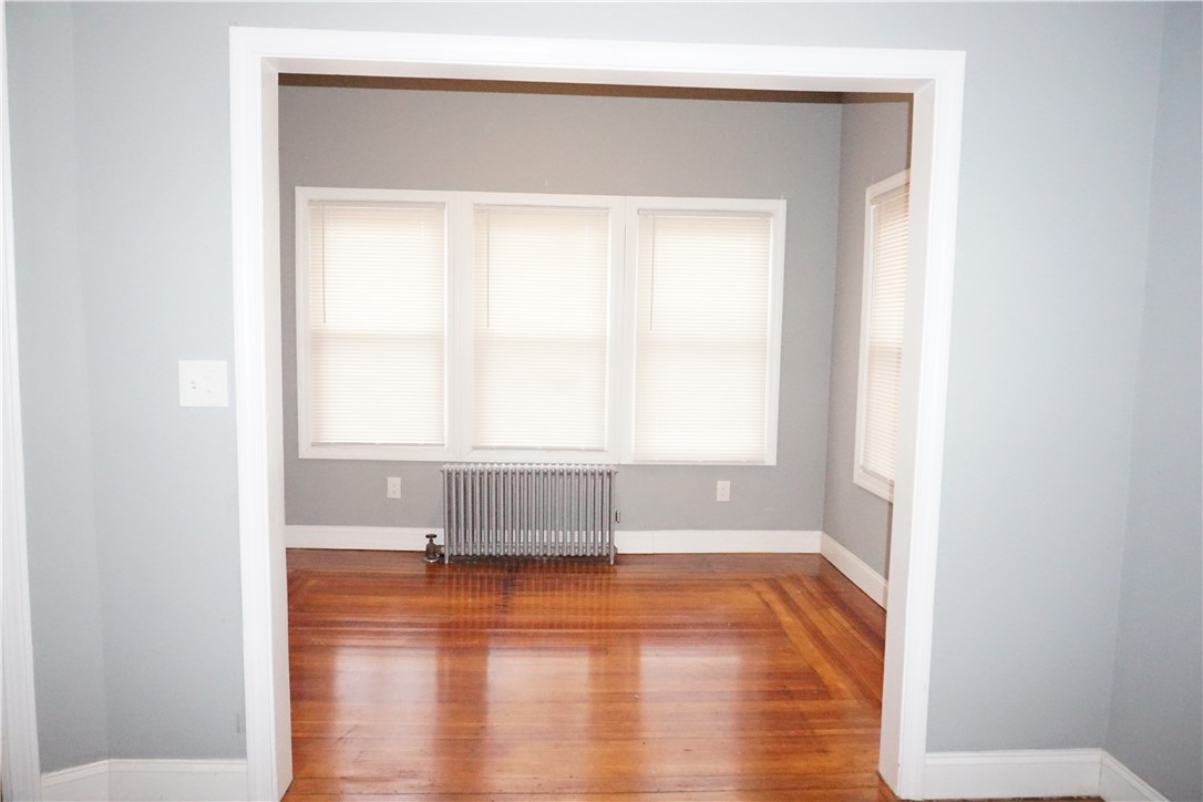 609 Post Road Warwick, RI 02888 - Photo 9 of 20 Gallery Image 9