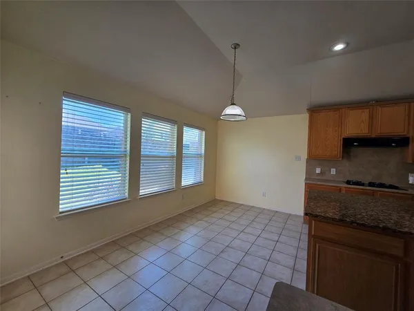 $2,600 | 4100 Wildbriar Lane, Mansfield, TX 76063