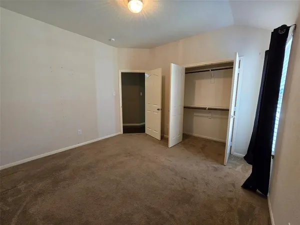 $2,600 | 4100 Wildbriar Lane, Mansfield, TX 76063