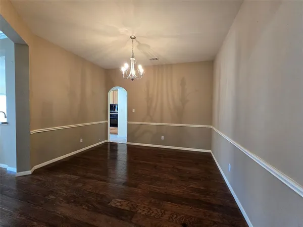 $2,600 | 4100 Wildbriar Lane, Mansfield, TX 76063