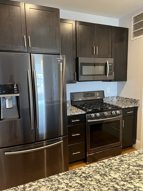 68 South Street, Unit 302 Framingham, MA 01702 - Photo 5 of 14