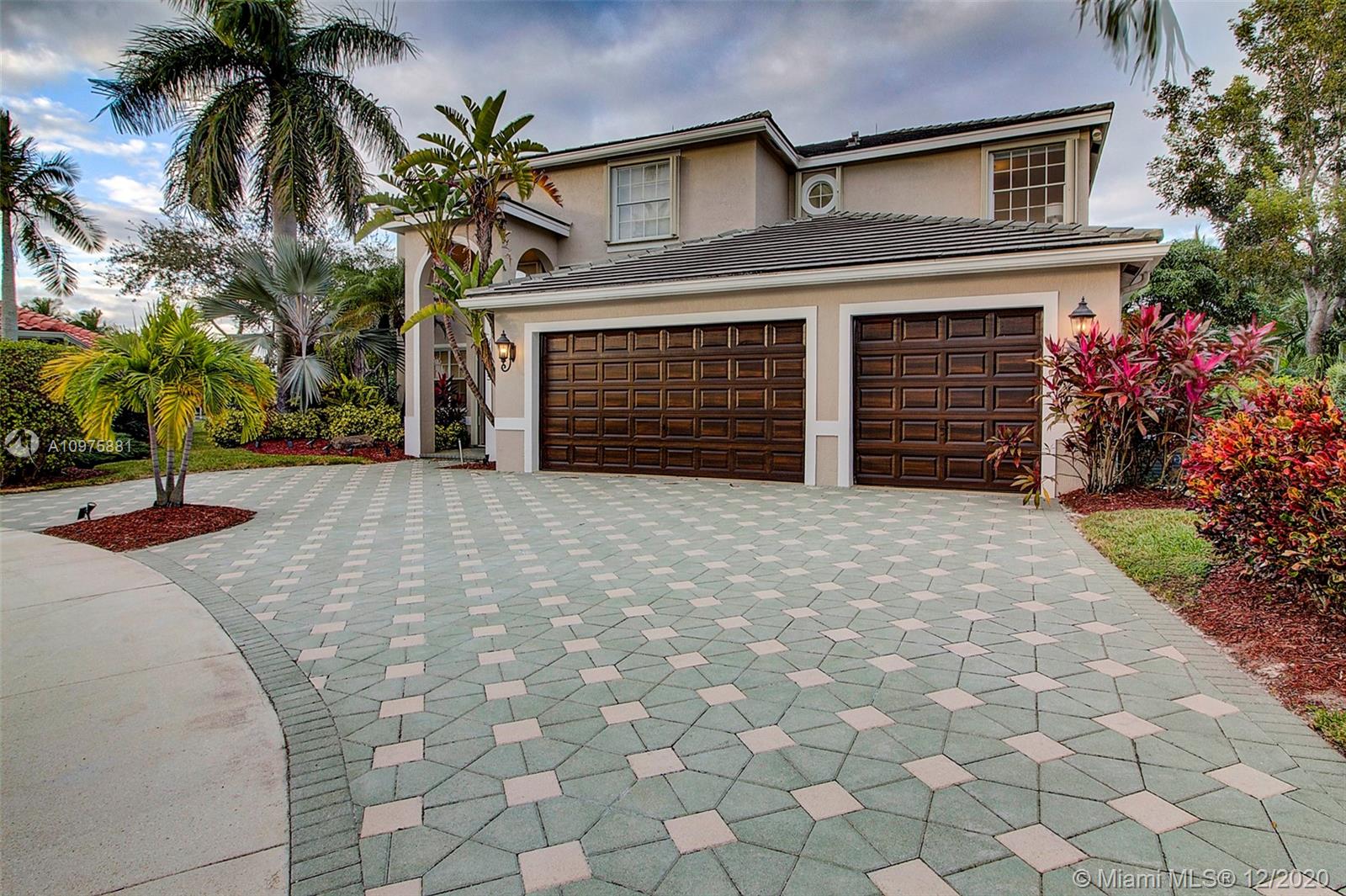346 Mallard Road Weston, FL 33327 - Photo 2 of 31 Gallery Image 2