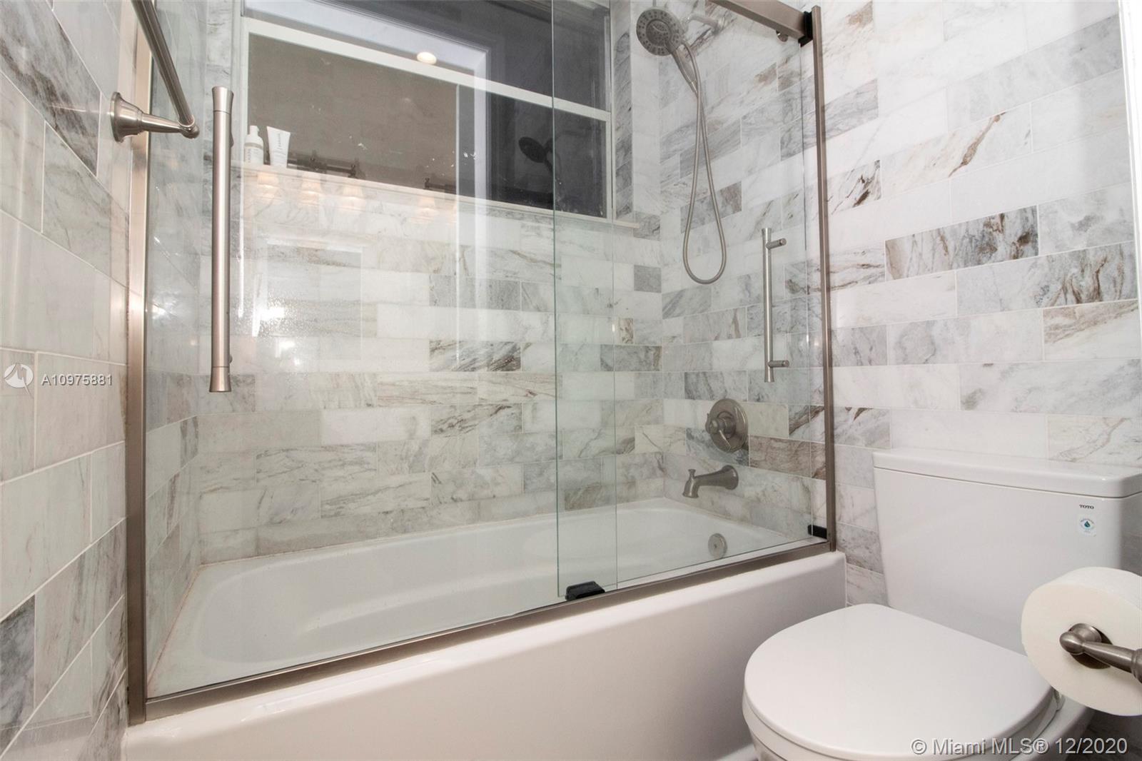 346 Mallard Road Weston, FL 33327 - Photo 20 of 31 Gallery Image 20