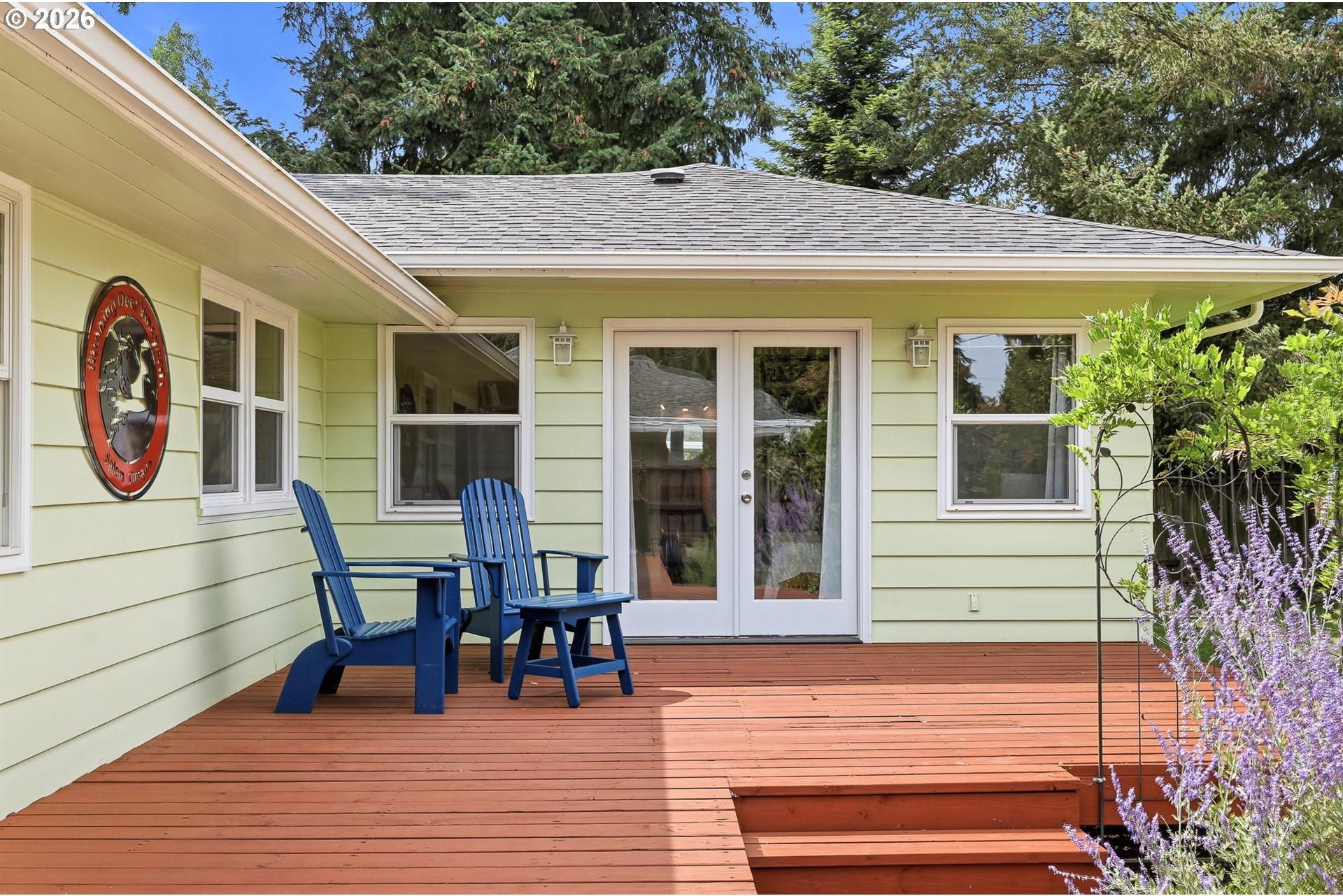 595 Dartmoor Drive Eugene, OR 97401 - Photo 30 of 45 Gallery Image 30