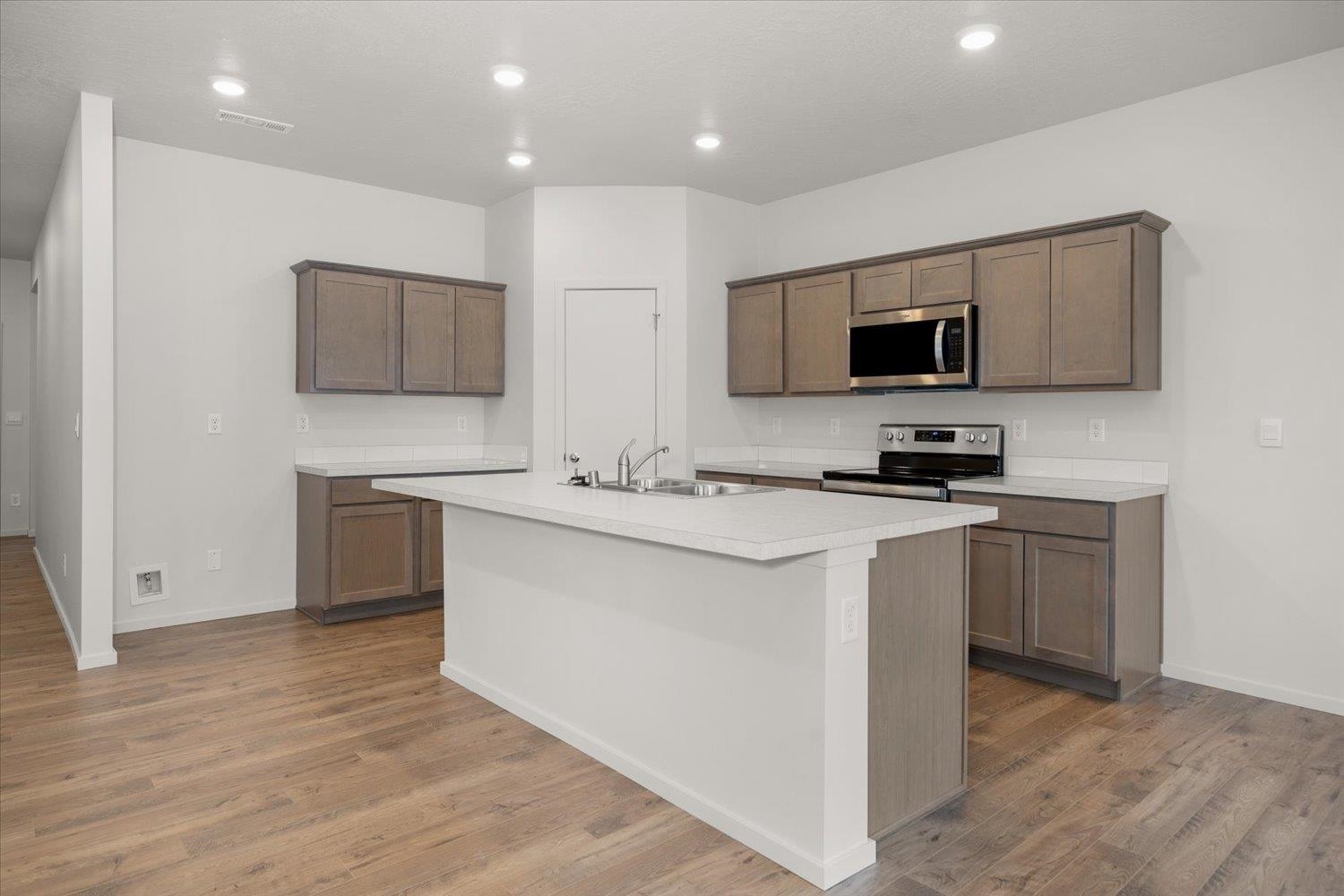 5829 South Zabo Road Spokane, WA 99224 - Photo 4 of 18