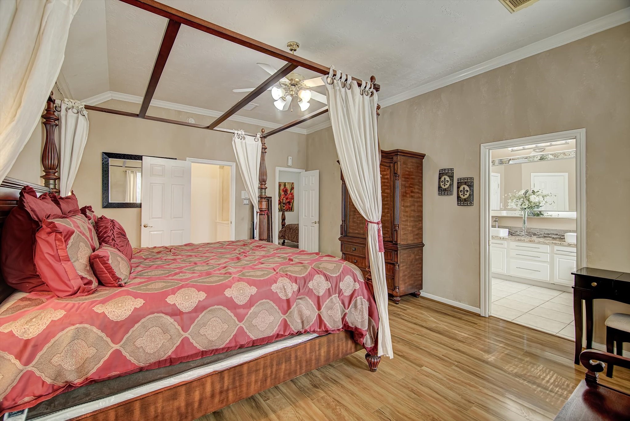 4207 Joshua Circle Houston, TX 77014 - Photo 29 of 41 Primary Bedroom