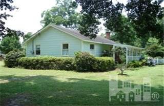 105 Ritter Drive Castle Hayne, NC 28429 - Photo 1 of 9 Primary Photo