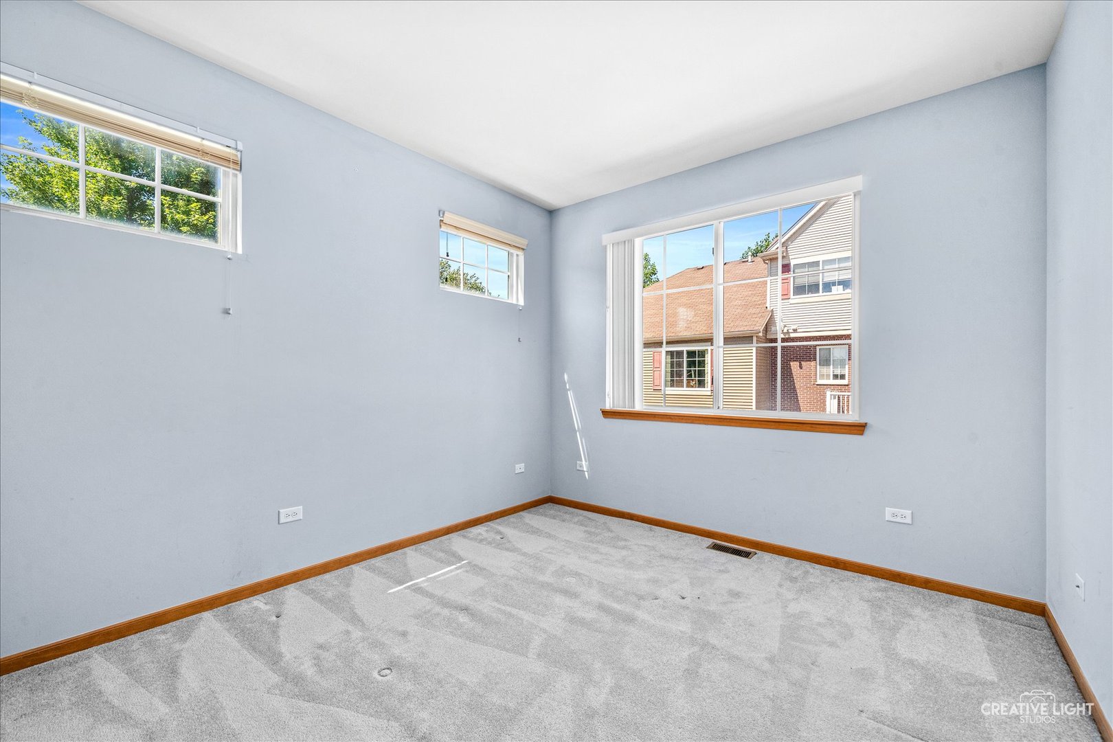 906 Neudearborn Lane Naperville, IL 60563 - Photo 14 of 27