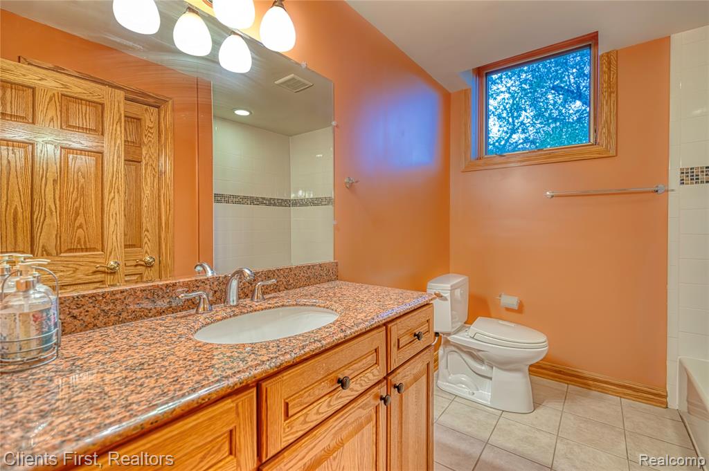 40600 8 Mile Road Northville, MI 48167 - Photo 76 of 99