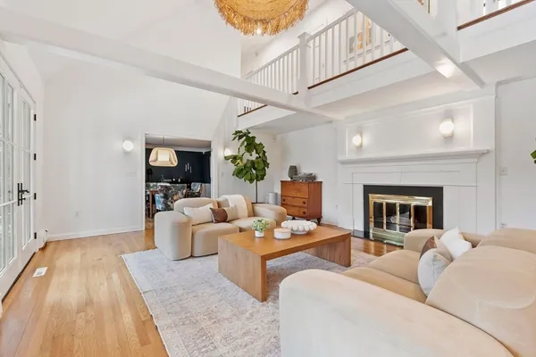 $2,995,000 | 44 Sarah Way, Concord, MA 01742