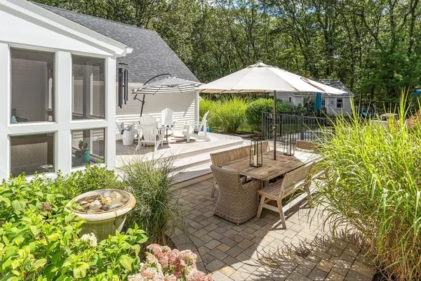 $2,995,000 | 44 Sarah Way, Concord, MA 01742