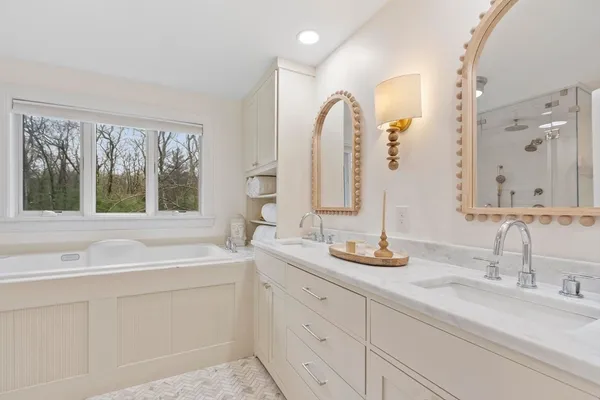 $2,995,000 | 44 Sarah Way, Concord, MA 01742
