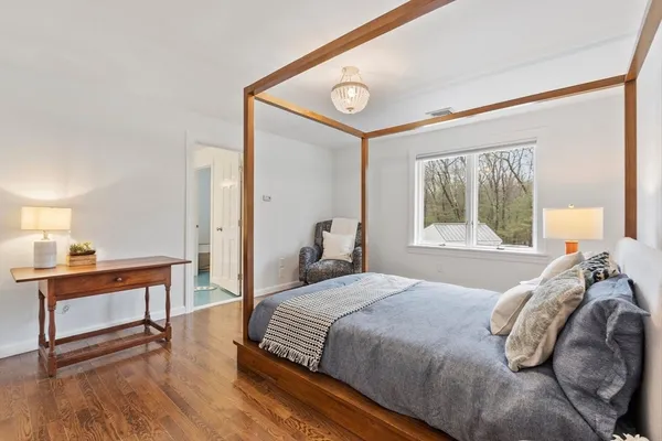 $2,995,000 | 44 Sarah Way, Concord, MA 01742