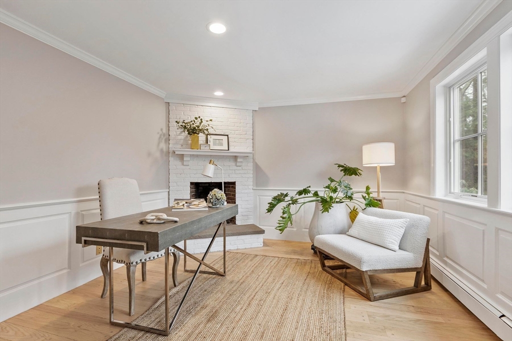 44 Sarah Way Concord, MA 01742 - Photo 9 of 42