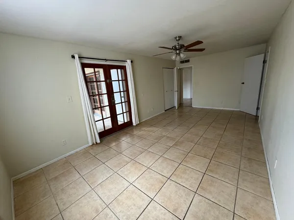 $1,425 | 16402 North 31st Street, Unit 119, Phoenix, AZ 85032