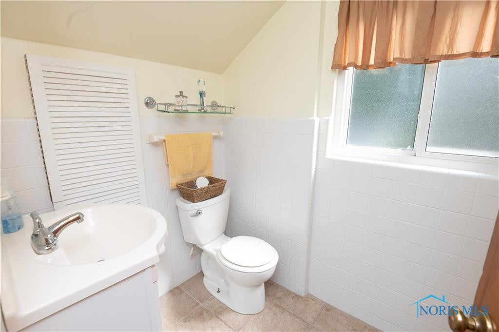 904 Waybridge Road Toledo, OH 43612 - Photo 16 of 28 Gallery Image 16