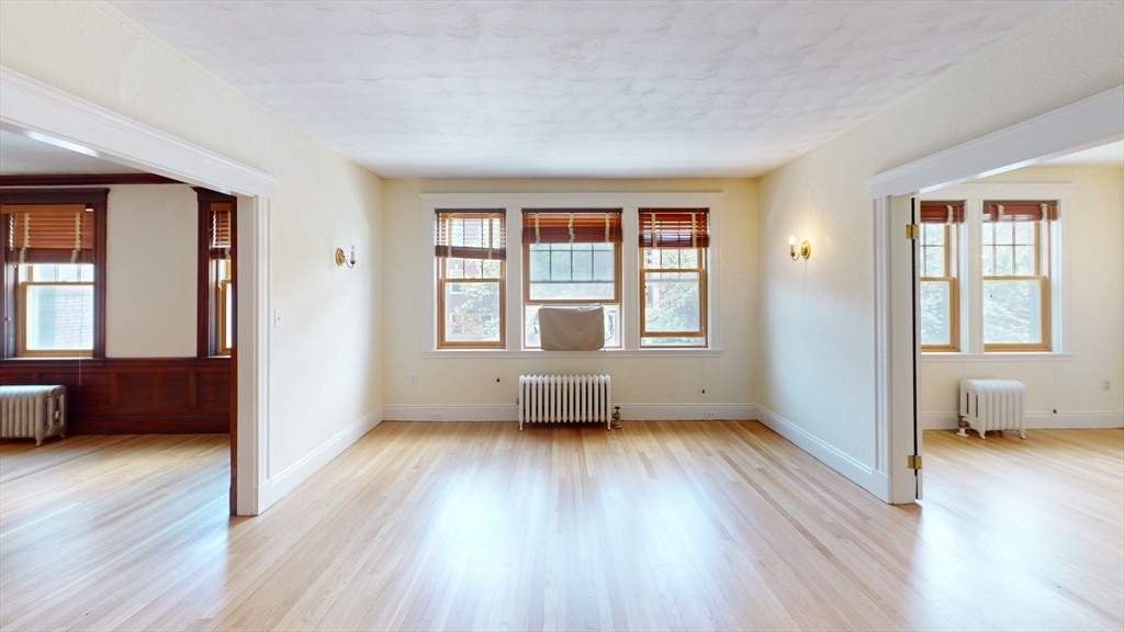 22 Alton Court, Unit 2 Brookline, MA 02446 - Photo 3 of 20