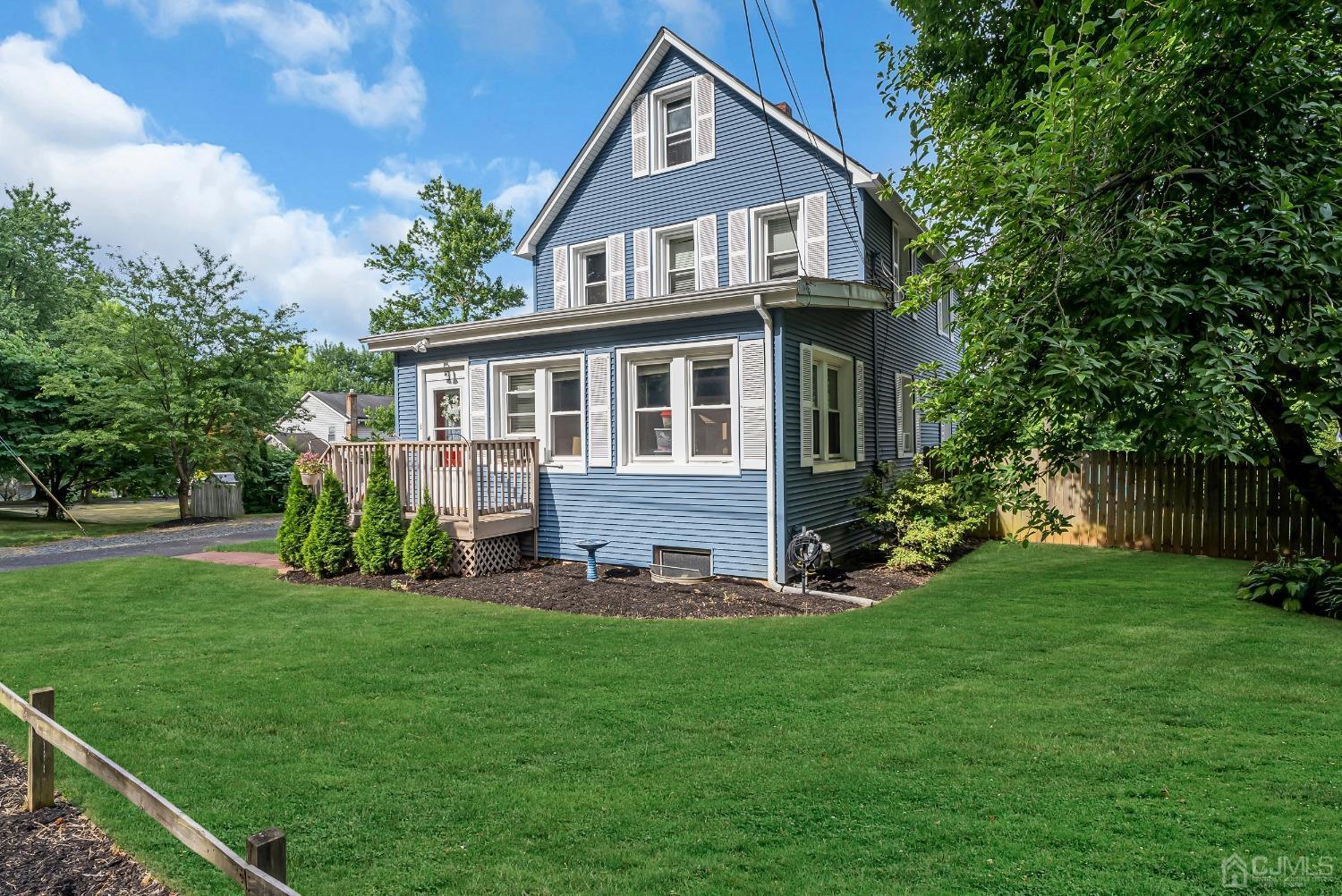 40 Farrington Road Old Bridge, NJ 07747 - Photo 28 of 49 a front view of house with yard and green space