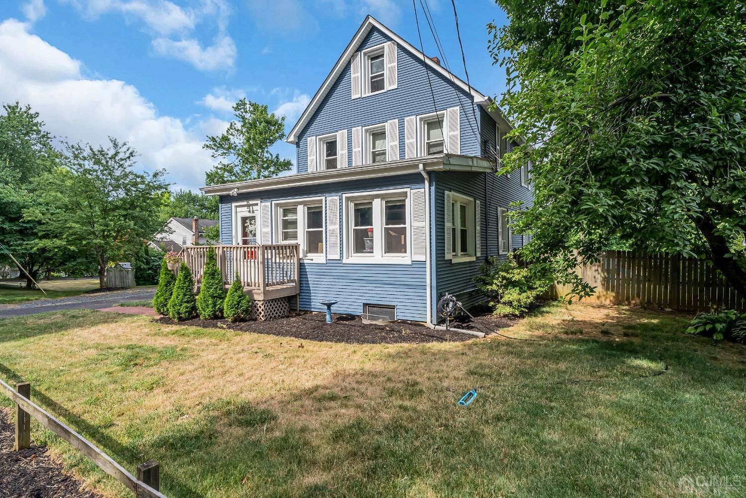 40 Farrington Road Old Bridge, NJ 07747 - Photo 30 of 49 a front view of a house with a yard