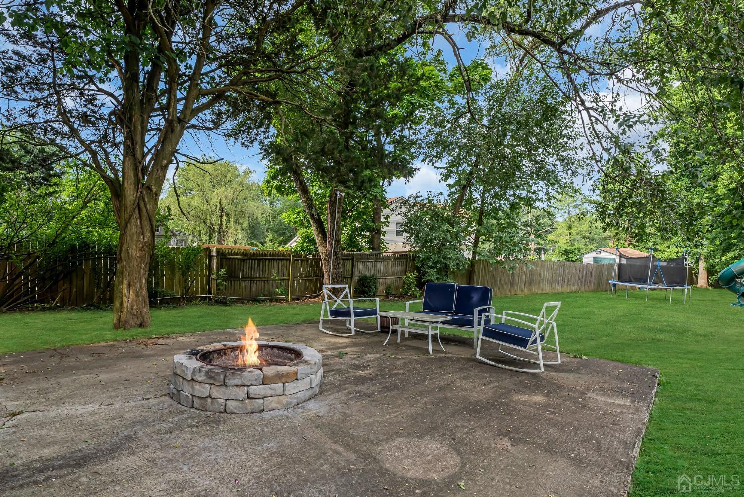 40 Farrington Road Old Bridge, NJ 07747 - Photo 36 of 49 a view of a chair and table in the garden