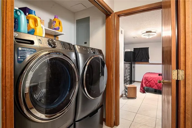 $264,900 | 2116 Cambridge Street, Leavenworth, KS 66048