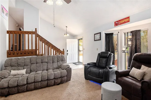 $264,900 | 2116 Cambridge Street, Leavenworth, KS 66048