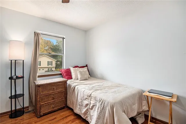 $264,900 | 2116 Cambridge Street, Leavenworth, KS 66048